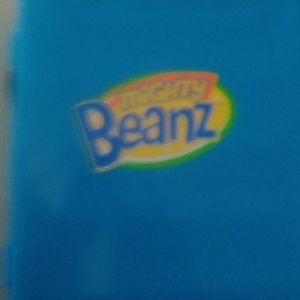 Mighty beanz